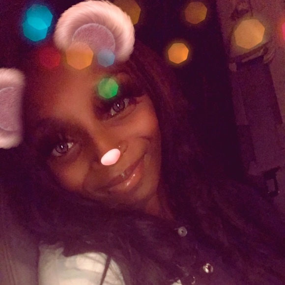 ajahrenee12